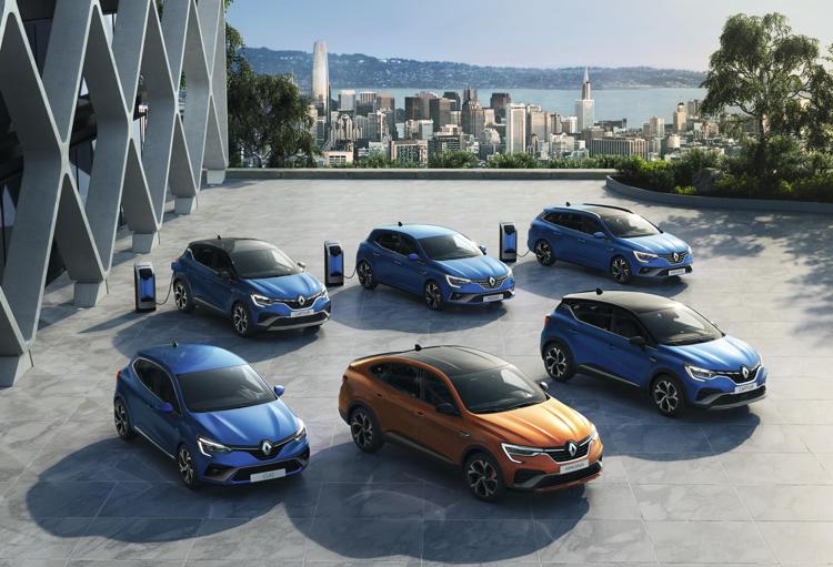 Renault: nel 2021 gamma ibrida piu’ ricca per Arkana, Captur e Megane