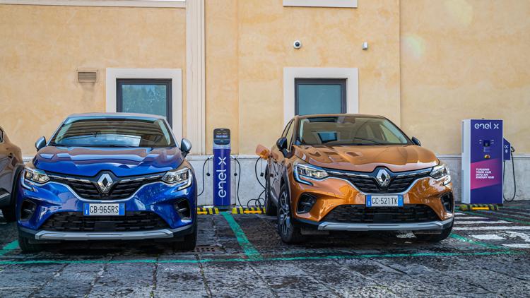 Renault: con l’ibrido plug-in il nuovo Captur è sempre più versatile