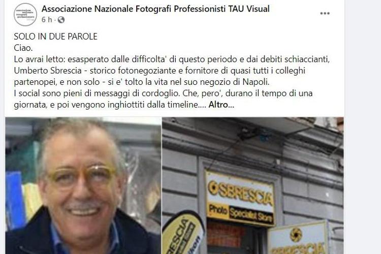 Napoli, suicida storico fotografo: 