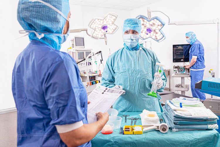 Operazioni chirurgiche più efficienti con i set procedurali