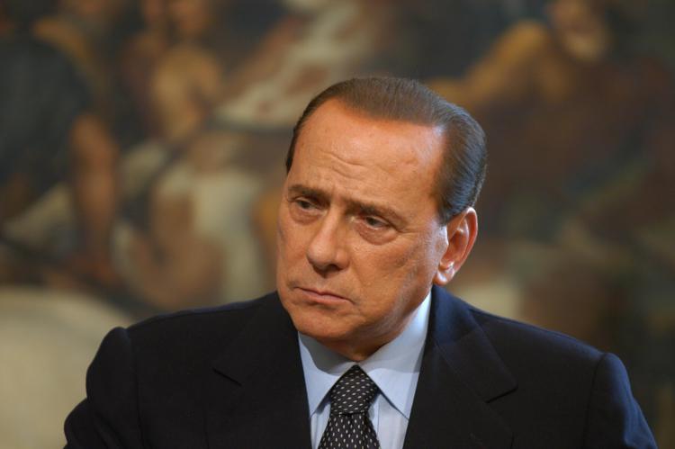 Berlusconi ricoverato per problemi cardiaci