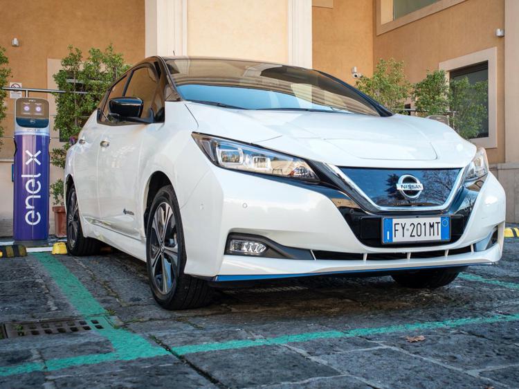 Fino a 10mila km gratis con Nissan E-ASY Electric