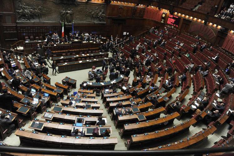 Crisi governo Italia, Conte alla Camera: le news