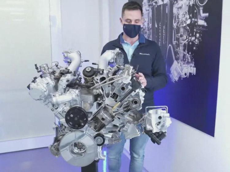 Maserati apre le porte del nuovo Engine Lab