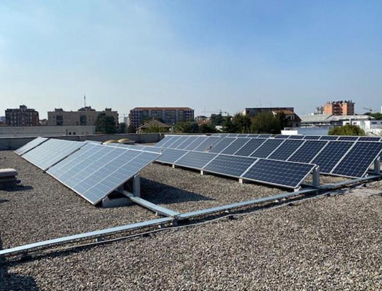 Poste Italiane: parte da Milano il progetto fotovoltaico