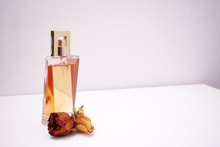 I migliori profumi da regalare a una donna - Adnkronos.com
