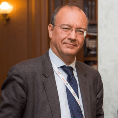 Rdc: Valditara, “stop reddito a chi non assolve obbligo scolastico”