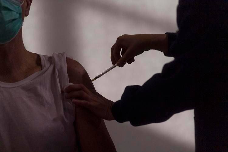 bologna campagna di vaccinazione contro il covid 19