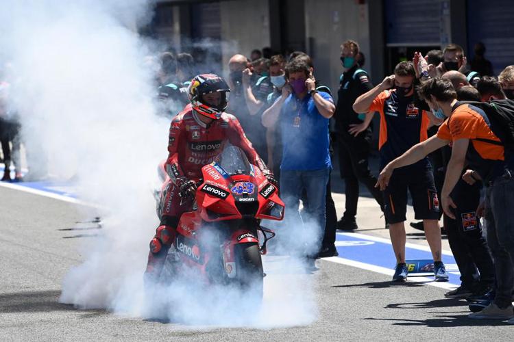 MotoGp, Ducati trionfa a Jerez: doppietta Miller-Bagnaia