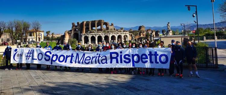 Il mondo dello sport chiede aiuto, anche a Caserta il flash mob #LoSportMeritaRispetto