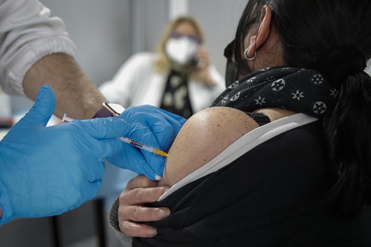 Vaccino Covid Italia, somministrate oltre 25 milioni di dosi