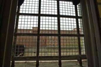 ‘Dante Alighieri Florentine fugitive’ with the Rebibbia inmates
