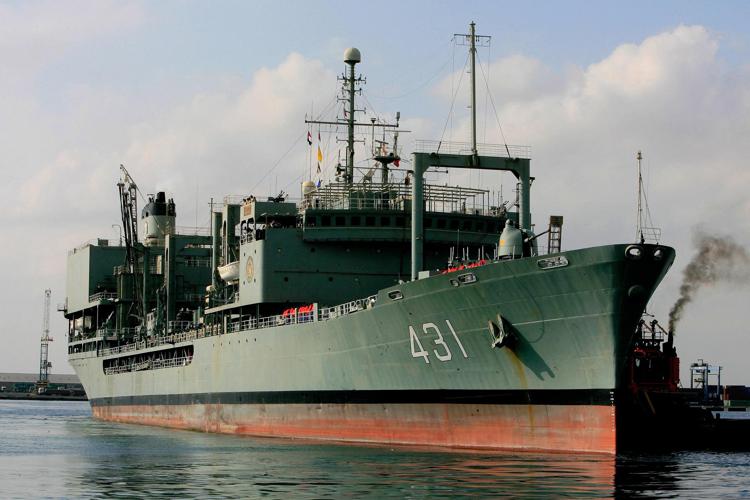 Iran, affonda nel Golfo dell'Oman la più grande nave da guerra iraniana