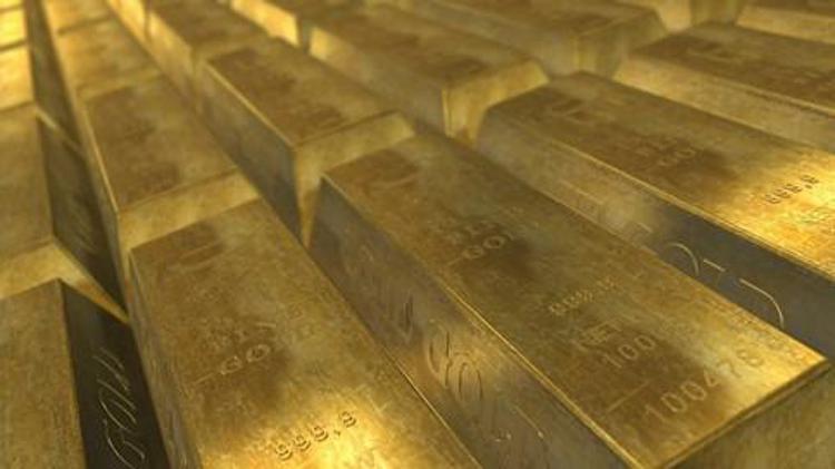 Oro: trend al ribasso del prezzo ma il calo non durerà a lungo. Franco Favilla (Seasif): “Puntare sull’oro per tutelarsi dalla finanza speculativa.”