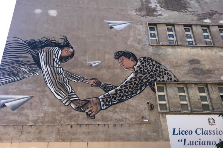 Street Art, 'un murale per la parità' al liceo Manara di Roma