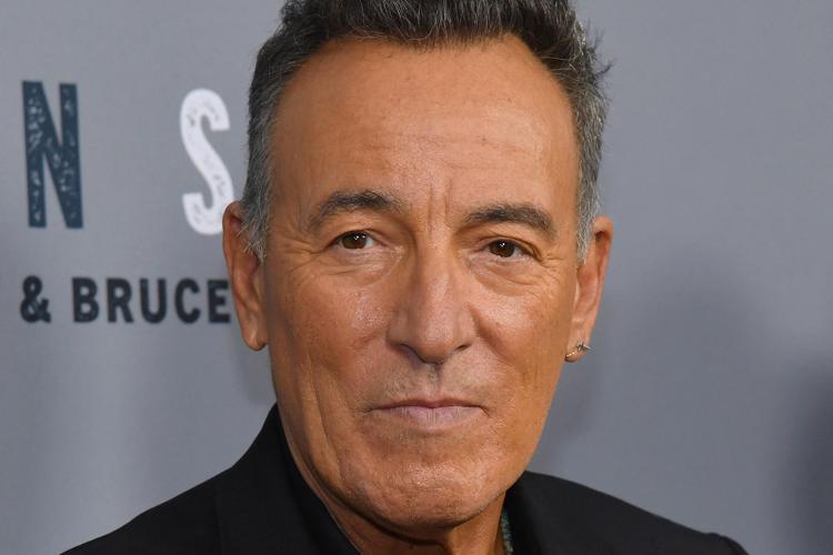 Springsteen a Broadway, ingresso vietato a chi è vaccinato con AstraZeneca