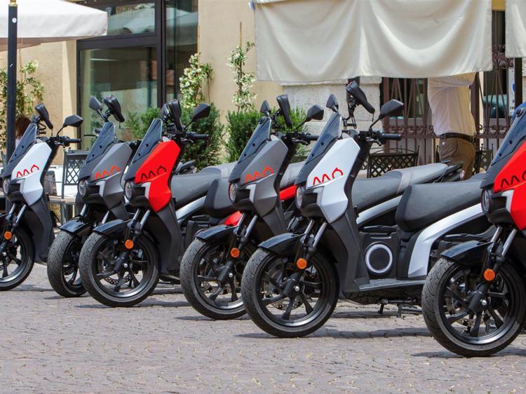 Debutto italiano per il due ruote elettrico Seat MÓ eScooter 125