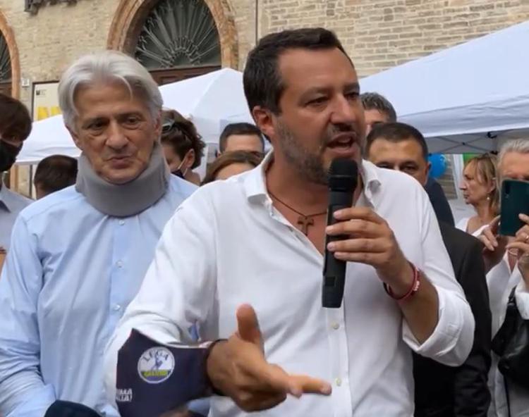 Vaccino, Salvini: 