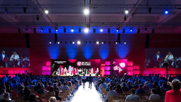 Rimini saluta il WMF2021: la 9^ edizione del Festival sull’Innovazione riunisce migliaia di persone in presenza e online per tre giorni dedicati a digitale, società e futuro