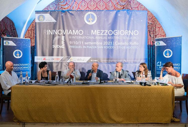 A Scilla meeting Fondazione Magna Grecia, Gratteri tra ospiti