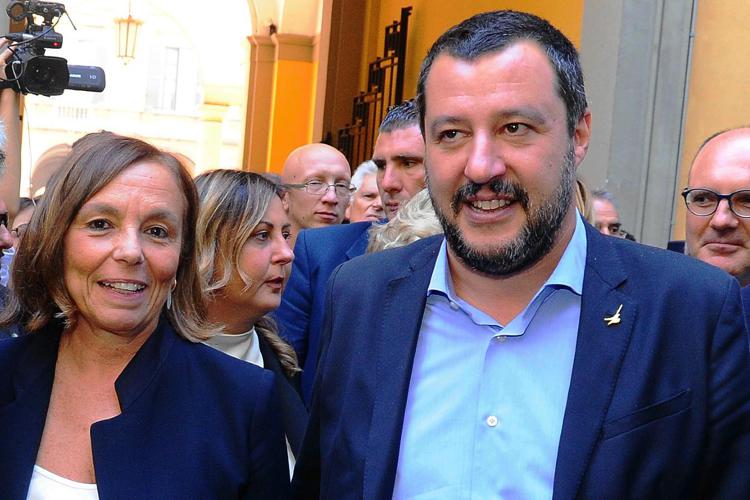 Migranti e Ius soli, botta e risposta Salvini-Lamorgese