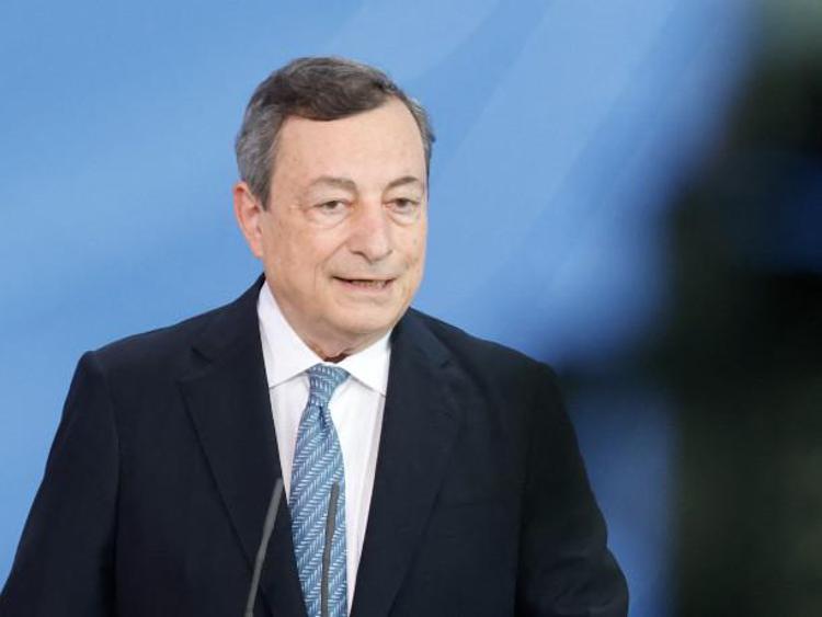 Draghi praises Buonanno's Dirac award
