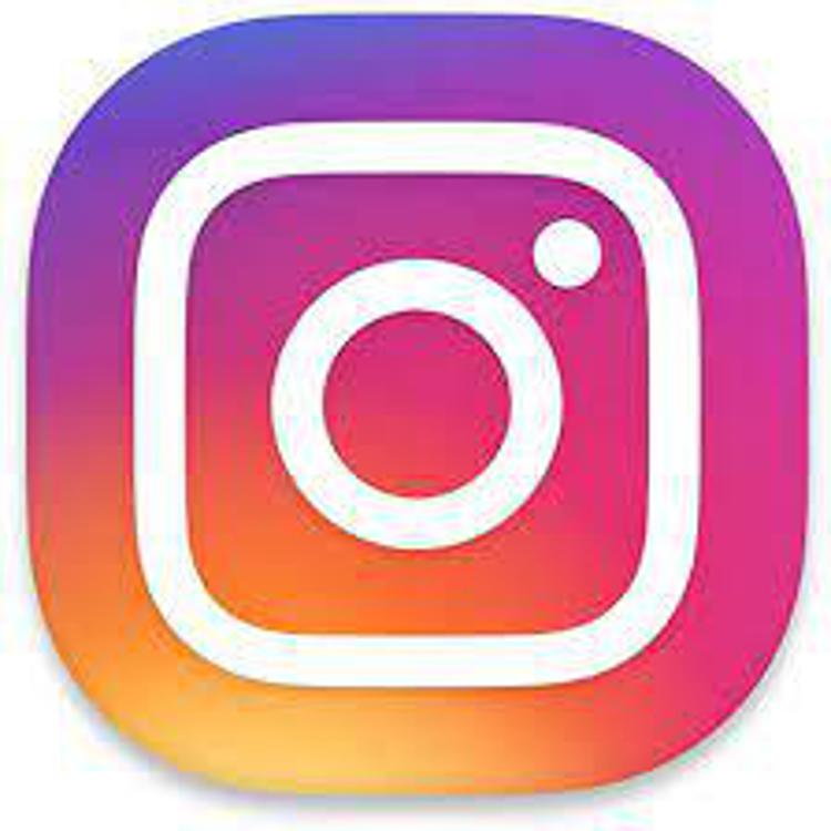 Il rapporto tra i social e l'immagine di sé: Instagram e la versione under 13