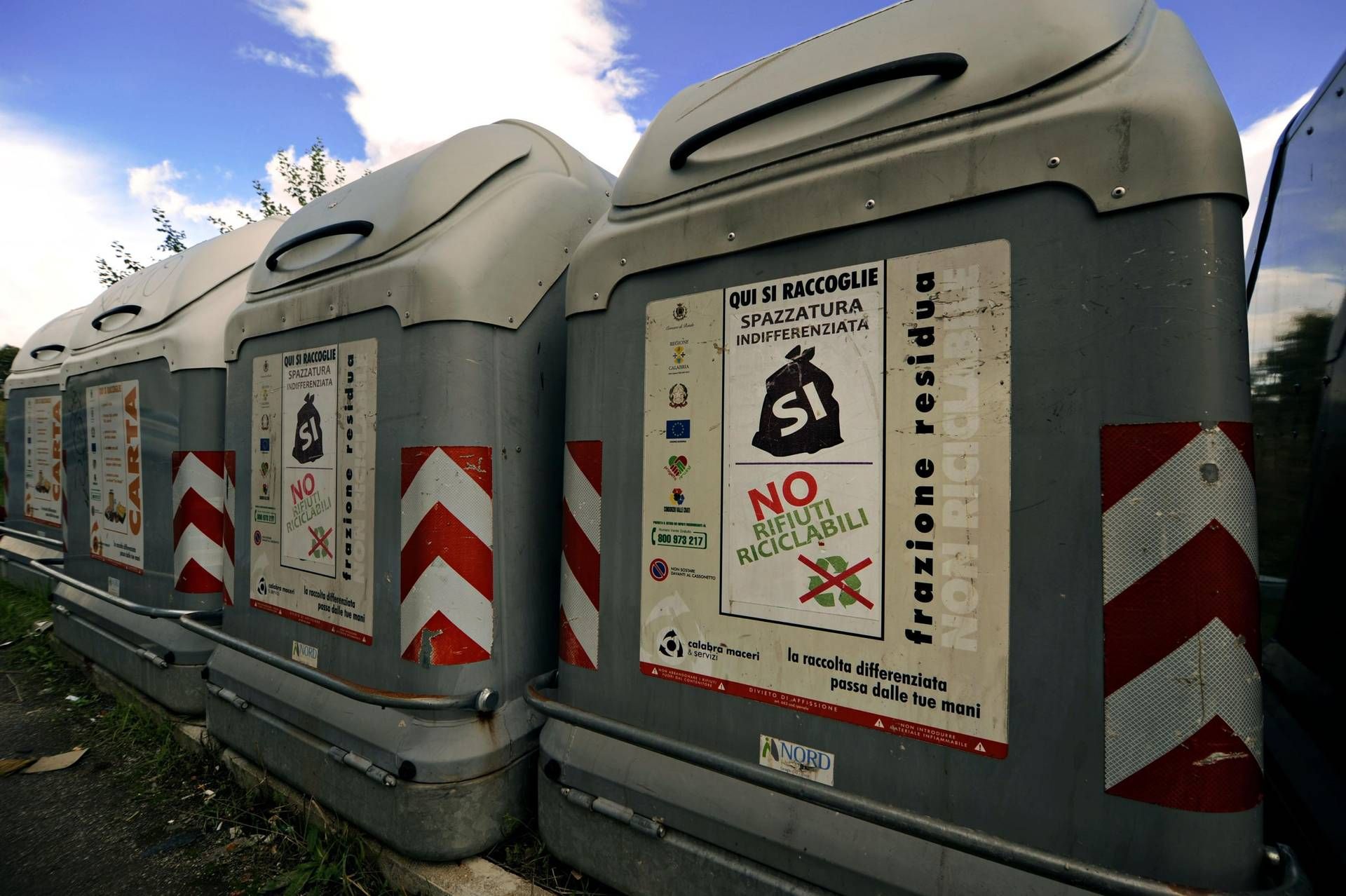Rifiuti Csel A Napoli Le Tariffe In Assoluto Piu Alte Per Le Utenze Domestiche