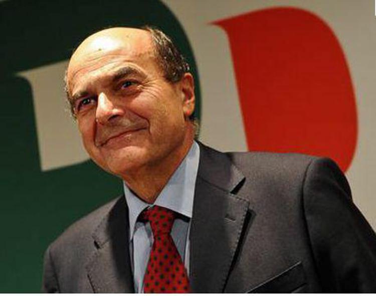 Da Prodi a Letta a Di Maio, grande festa per i 70 anni di Bersani