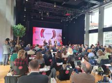 Bandi Gilead, Le Grazie: '10 anni di vicinanza a comunità scientifica e pazienti'