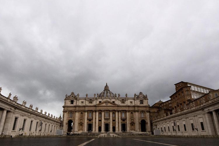 Vaticano, arriva la paternità retribuita: tre giorni di permesso