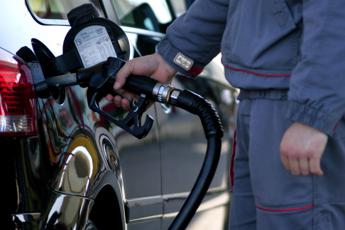 Fuel, petrol and diesel prices down on the net today