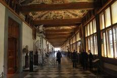 L'interno della Galleria degli Uffizi - Fotogramma