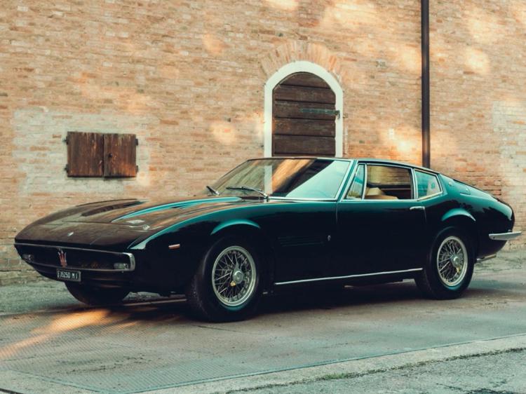 Maserati celebra i 55 anni della Ghibli
