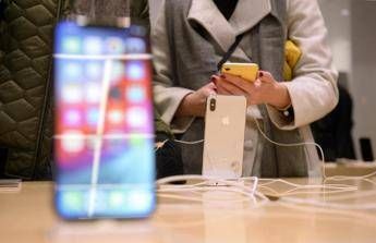 Apple launches iPhone self-service repair service