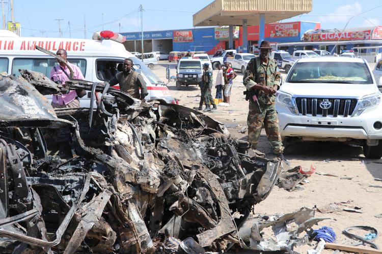 Un precedente attentato a Mogadiscio (Afp)