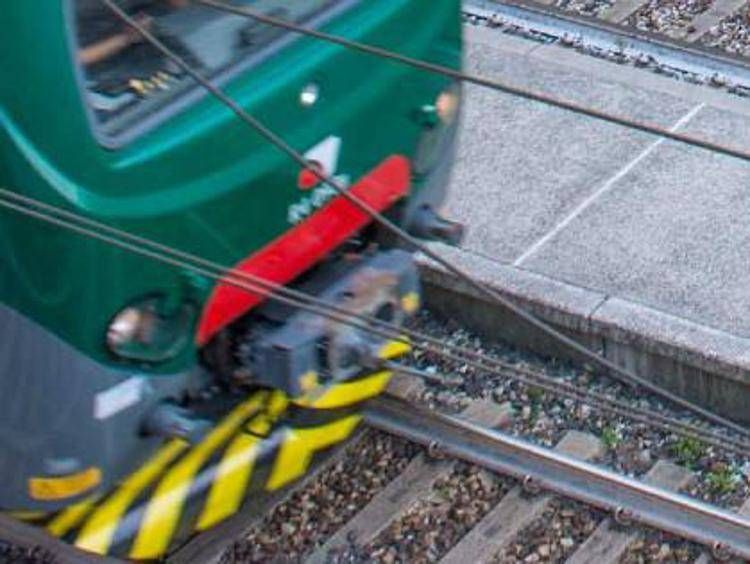 Val Camonica: treno deraglia a Cedegolo, 7 contusi