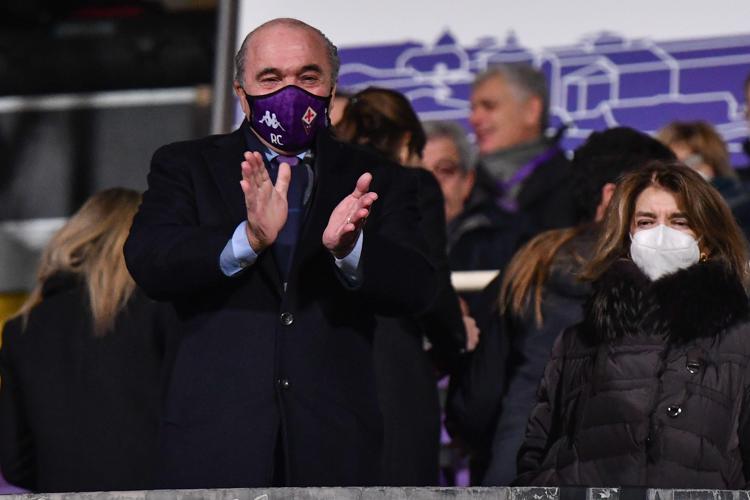 Fiorentina, Commisso ha polmonite: rientra in Usa