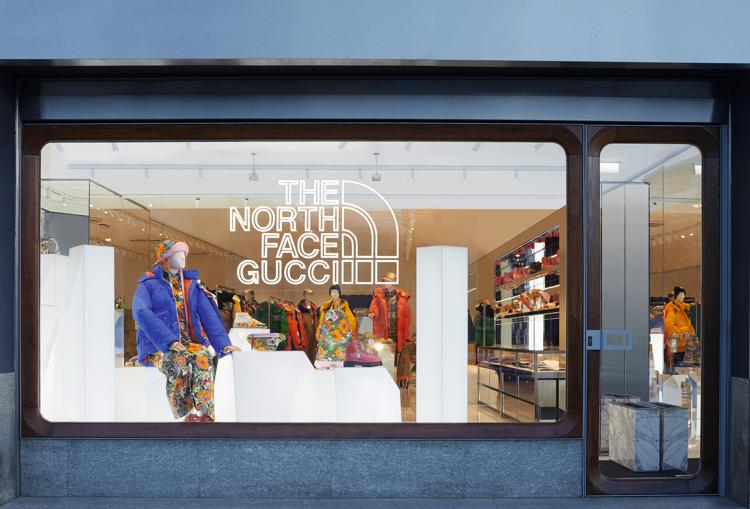 La vetrina dello store Gucci a Cortina D'Ampezzo