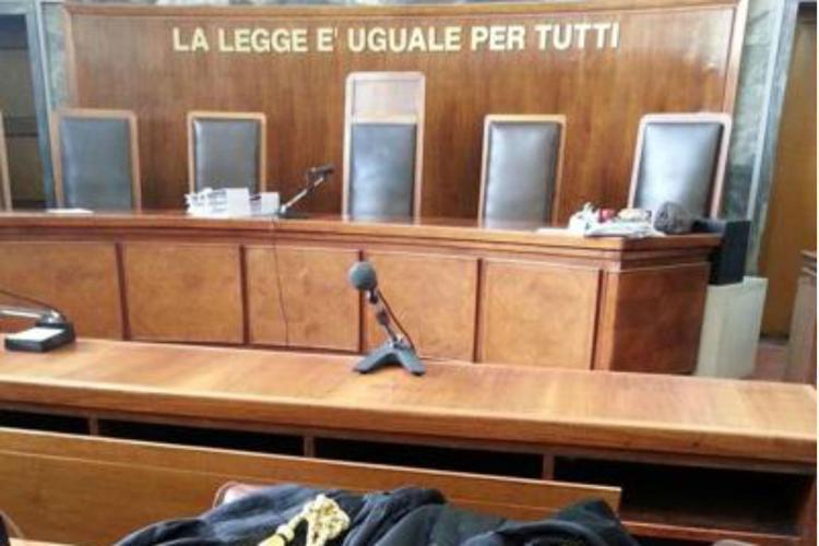 Giustizia, Palermo (Tribunale Catanzaro): 