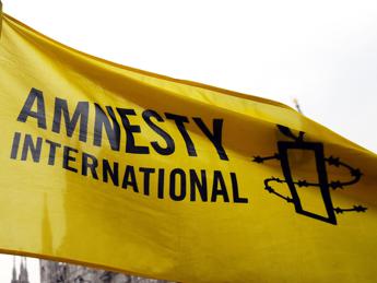 Noury ​​(Amnesty): “Human rights defenders under attack around the world”