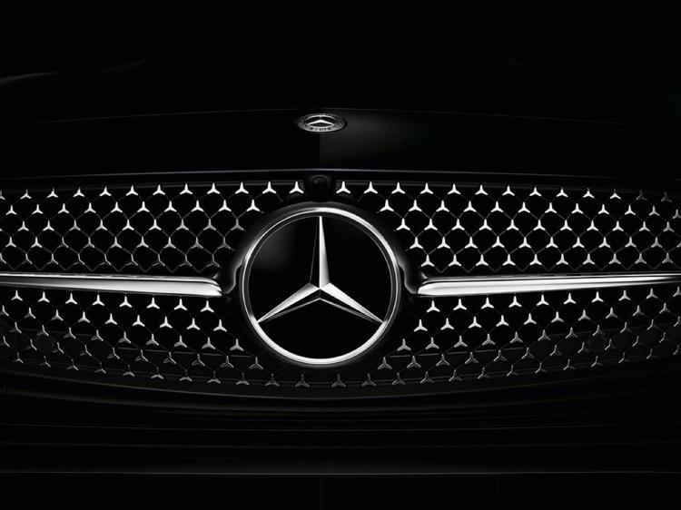 Mercedes-Benz introduce il modello d'agenzia per la distribuzione in Europa