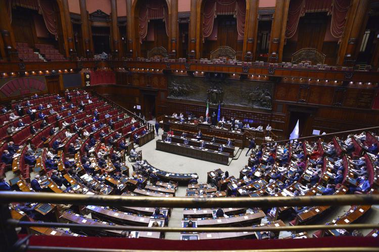 Donne in Parlamento, Italia in retrovia