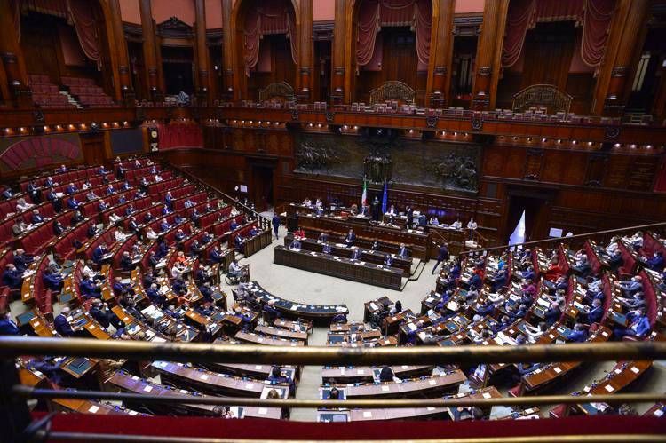 Donne in Parlamento, Italia in retrovia