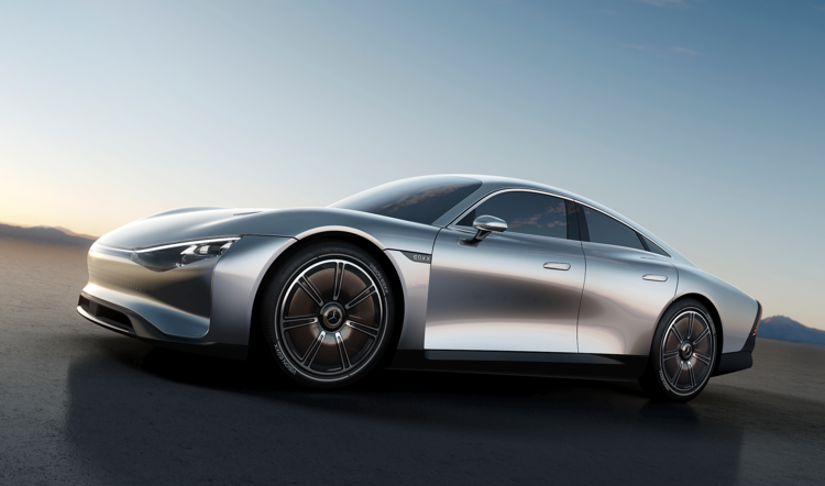 Mercedes-Benz reinterpreta attraverso un nuovo progetto la produzione in serie