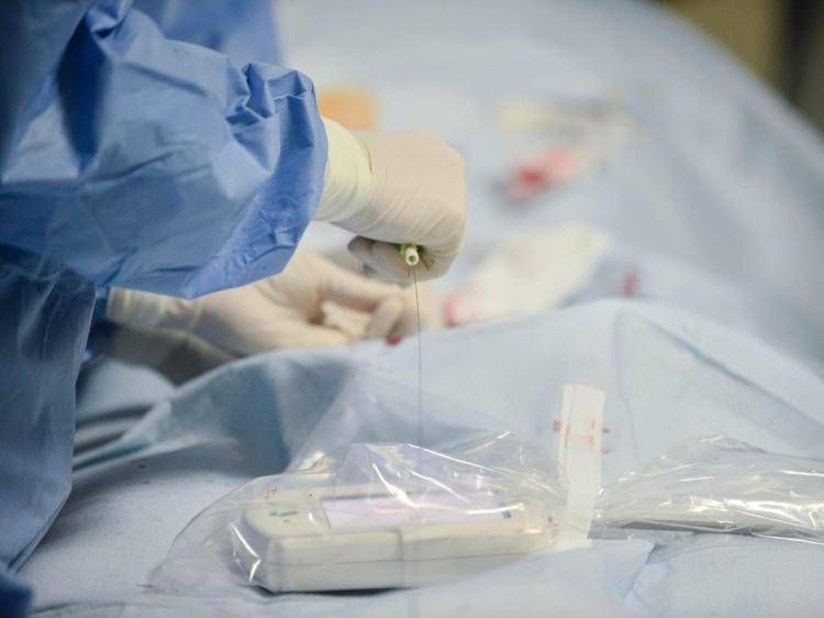 Morta per rinoplastica. Chirurgo Santanchè: 