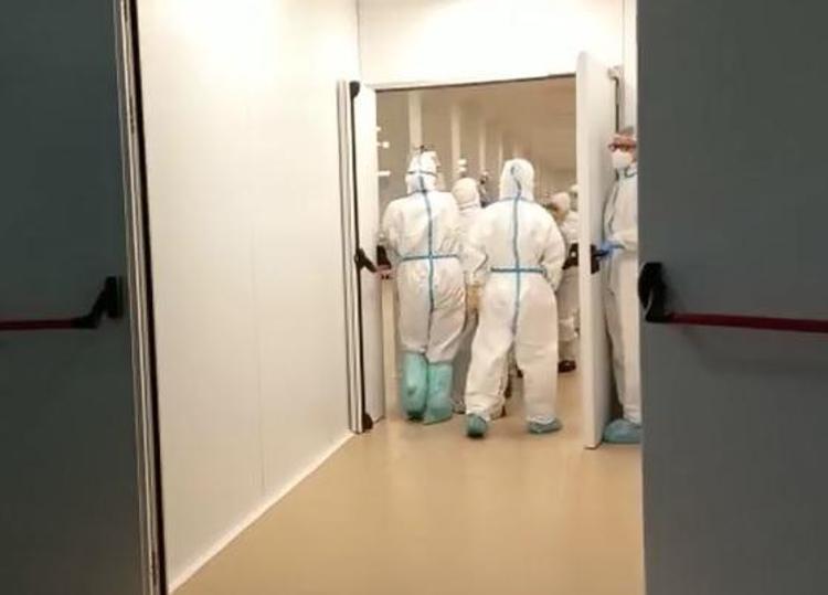 Covid Milano, riapre ospedale in Fiera: primi 4 pazienti