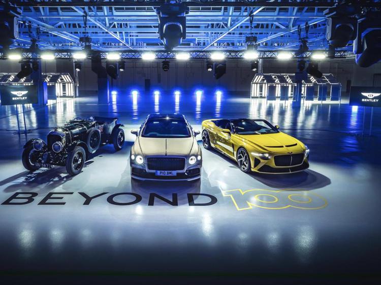 Cinque nuovi BEV per Bentley dal 2025