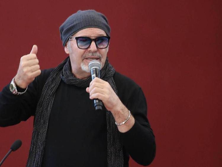 Vasco Rossi contro i politici: 