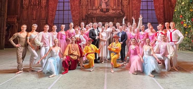 l'appello del Kiev City Ballet, 'l'Italia ci accolga nei suoi teatri, non possiamo ritornare in Ucraina'